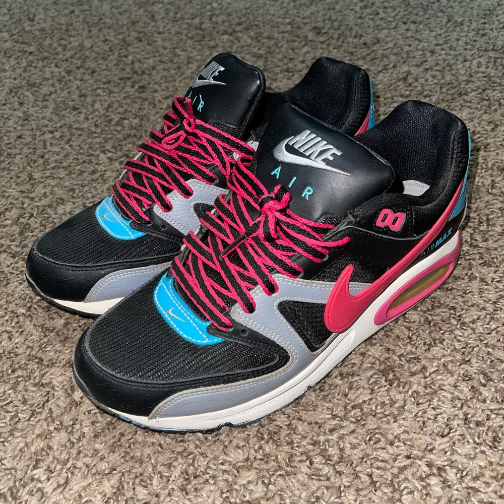 Women’s Nike air max